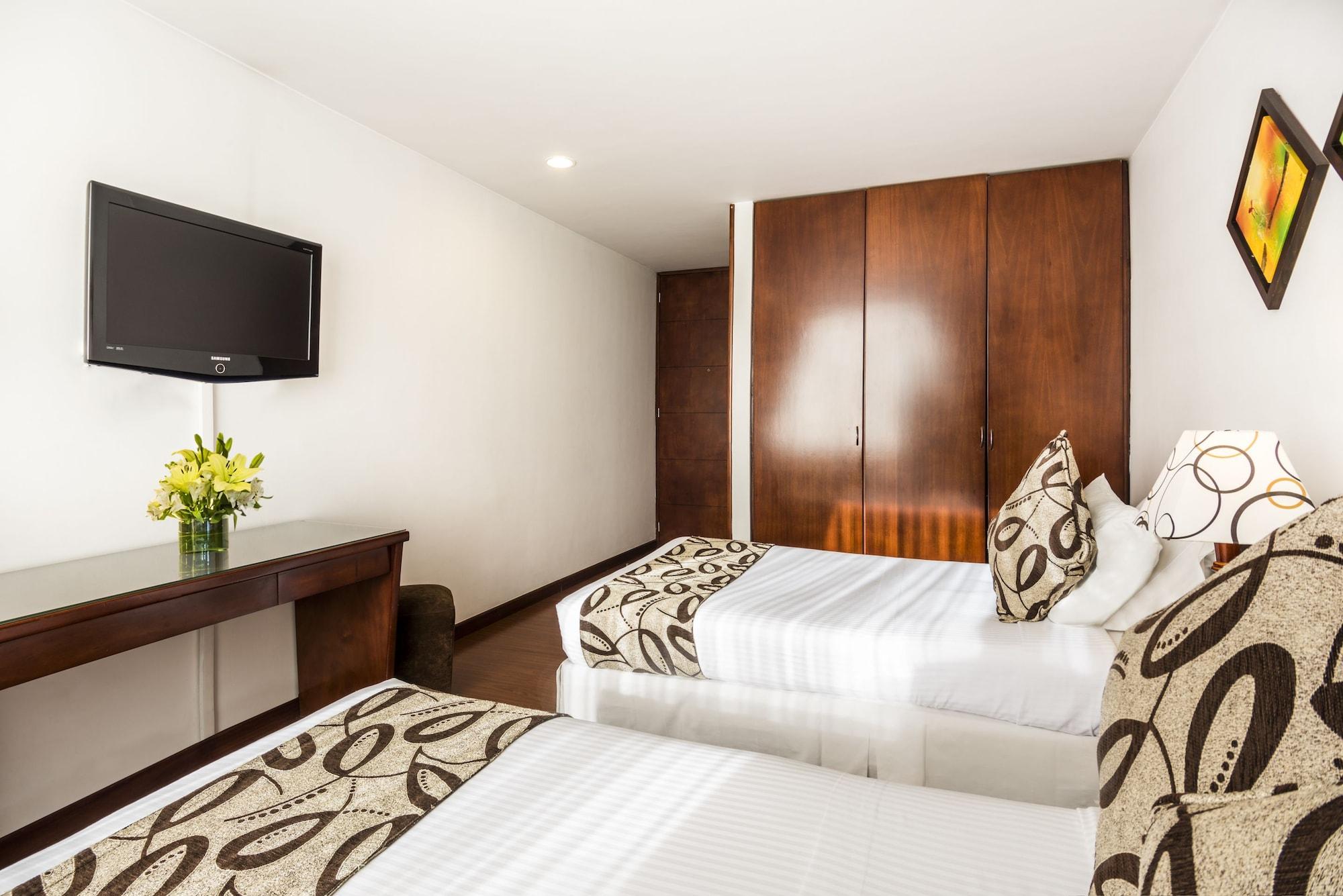 Hotel Platinum Suite ボゴタ エクステリア 写真