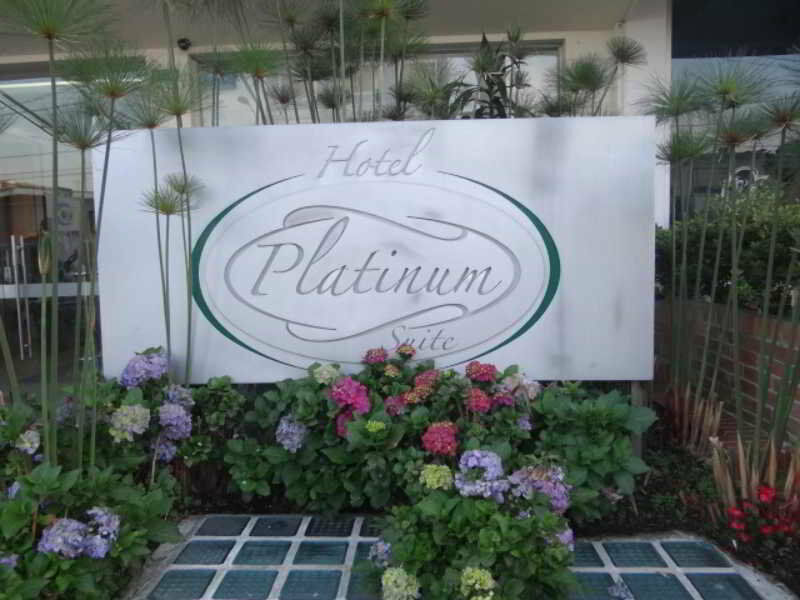 Hotel Platinum Suite ボゴタ エクステリア 写真